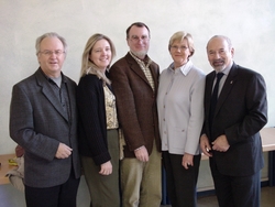 (v.l.n.r.): Ralf Dorn (HAWK), Debra Gohagan (Mankato), Prof. Dr. Hubert Merkel (HAWK-Vizepräsident),