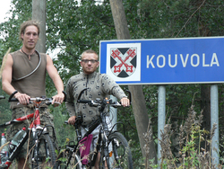 André Spiehs (links) und Andreas Kaufhold am Ende der ?Tour D-FIN? und nach 2380 Kilometern a