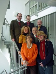 (v.u.l.n.r.)Prof. Dr. Silvia Holgado, ihr Sohn Juan Holgado, Prof. Dr. Maria Busche-Baumann, Prof. D