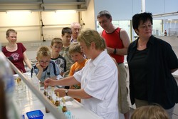 Spannende Laborführungen lockten große und kleine Besucher.