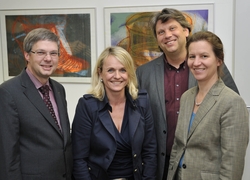 Prof. Dr. Annette Probst aus Hildesheim übernimmt Studium und Lehre - Prof. Dr. Wolfgang Vi&oum