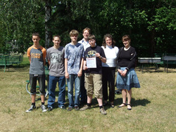 Die Robert-Bosch-Schüler mit Ihrem Lehrer Christian Augustin, Angela Weyer und Marianna Hajduki